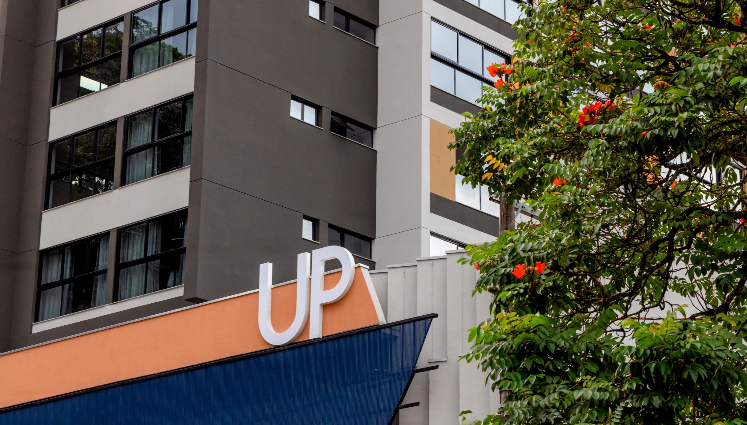 Construtora de Blumenau inova e lança residencial com “cara de hotel”